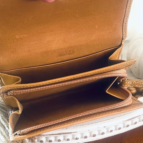 COACH Vintage Legacy 9569 Leather Drawstring Backpack And Wallet Set Taupe Tan - Picture 14 of 16